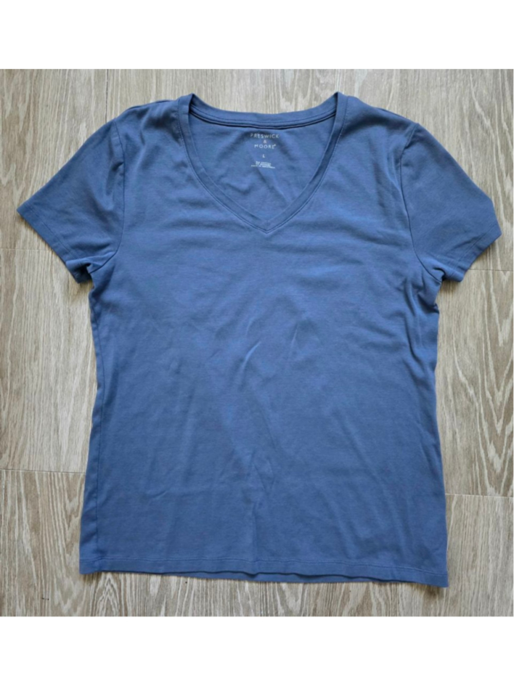 Women's Preswick & Moore Blue Short Sleeve V-Neck Tee L NWOT